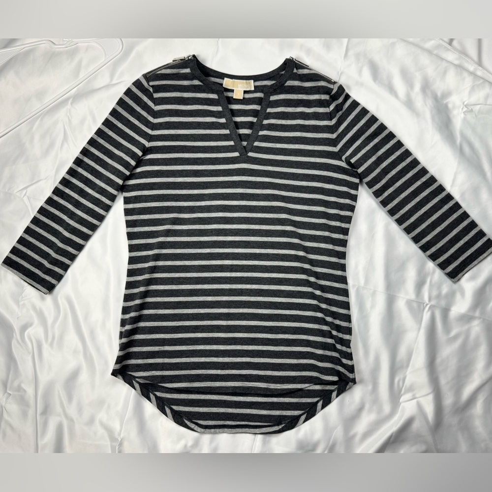 Michael Kors Dark & Light Grey Striped Quarter Sleeve Shirt SM - Silver Zippers